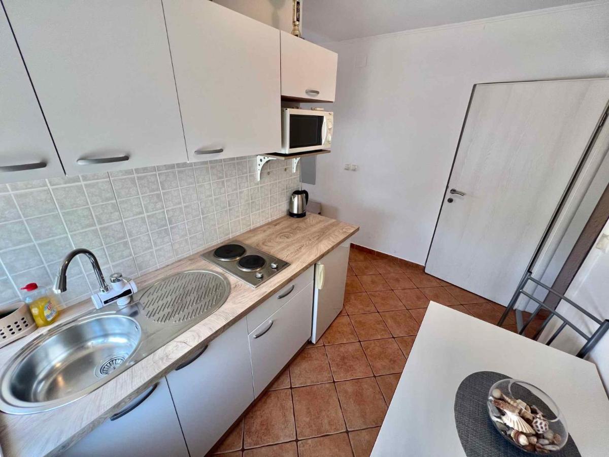 Apartments In Dramalj 45034 Екстер'єр фото